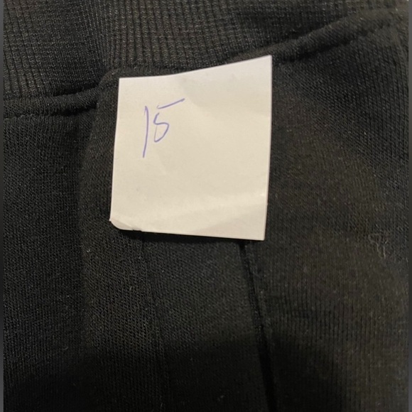 (BONUS JEWELRY ‼️‼️) Women black Joggers - Picture 3 of 6